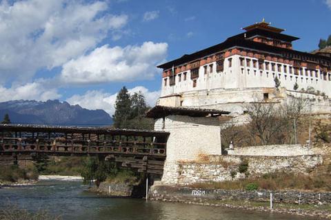 Bhutan Splendid Tour